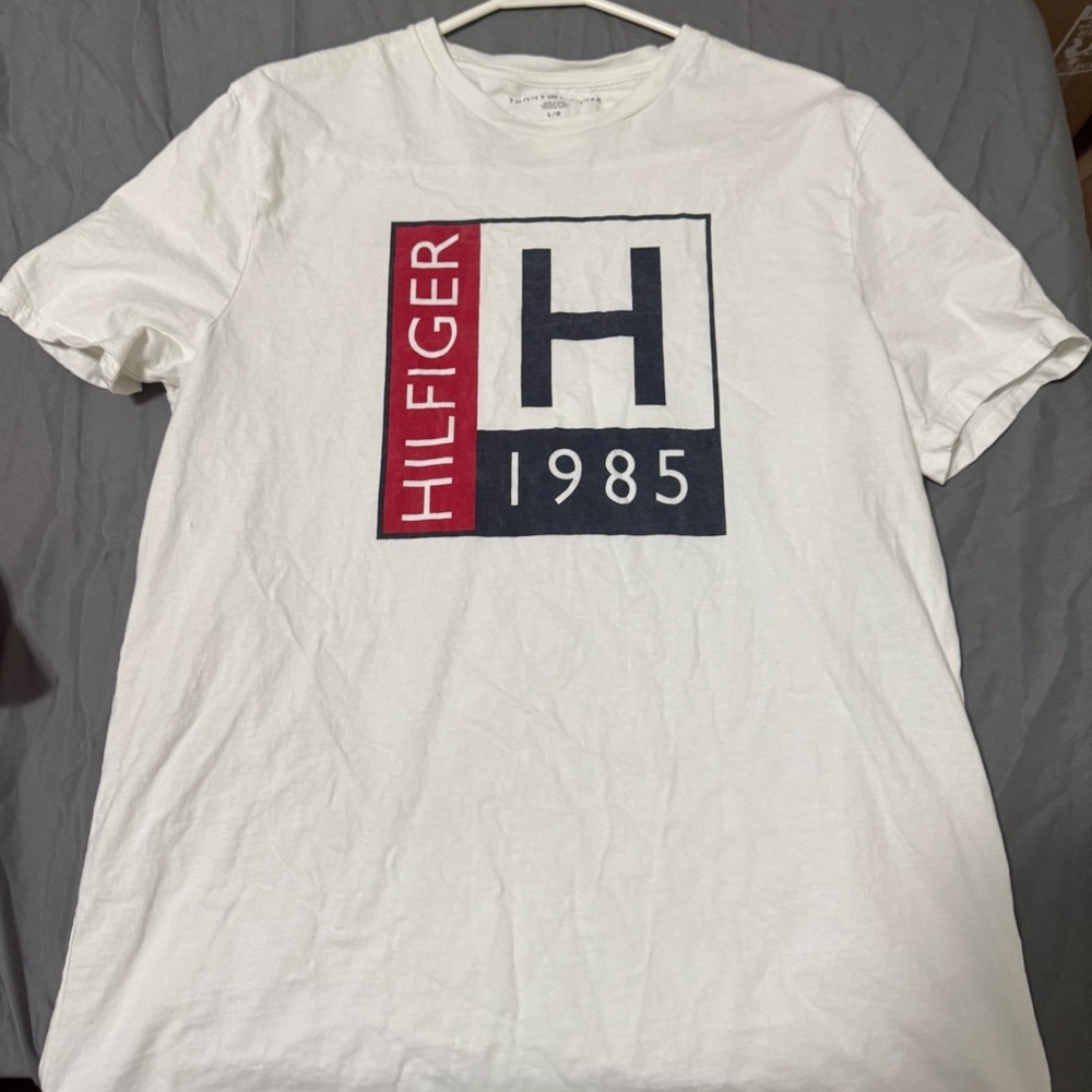 Tommy Hilfiger Tee Shirt